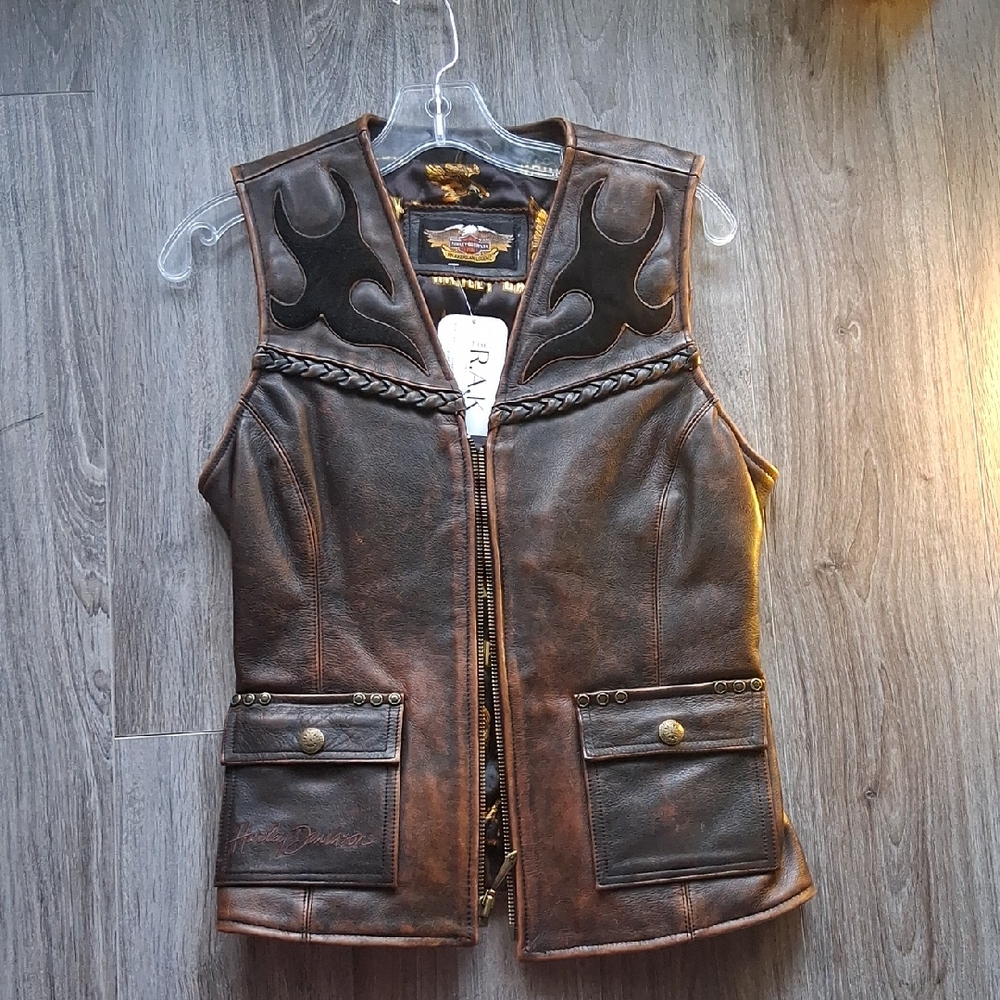 XS Women Harley-Davidson BROWN and Gold Patch LEATHERN ORIGINAL VEST